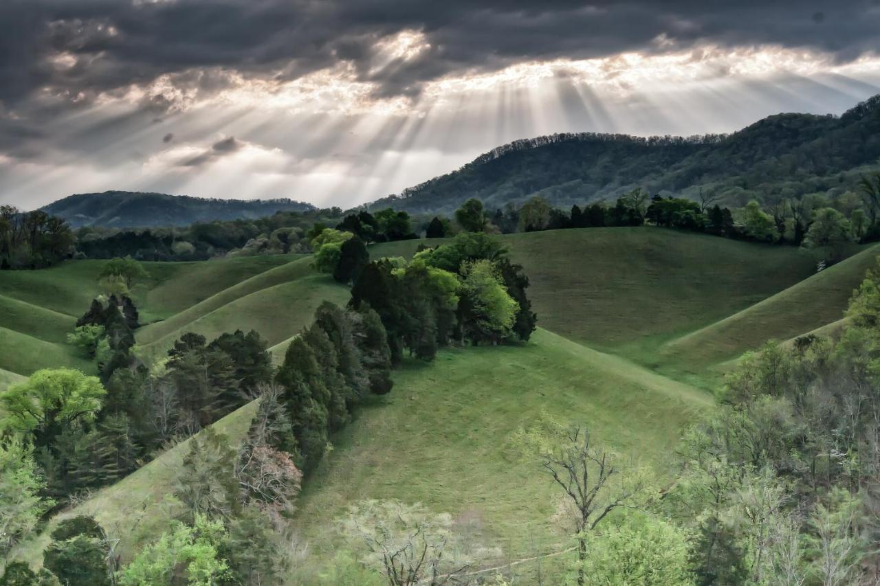 Berry Springs Lodge Sevierville Bagian luar foto