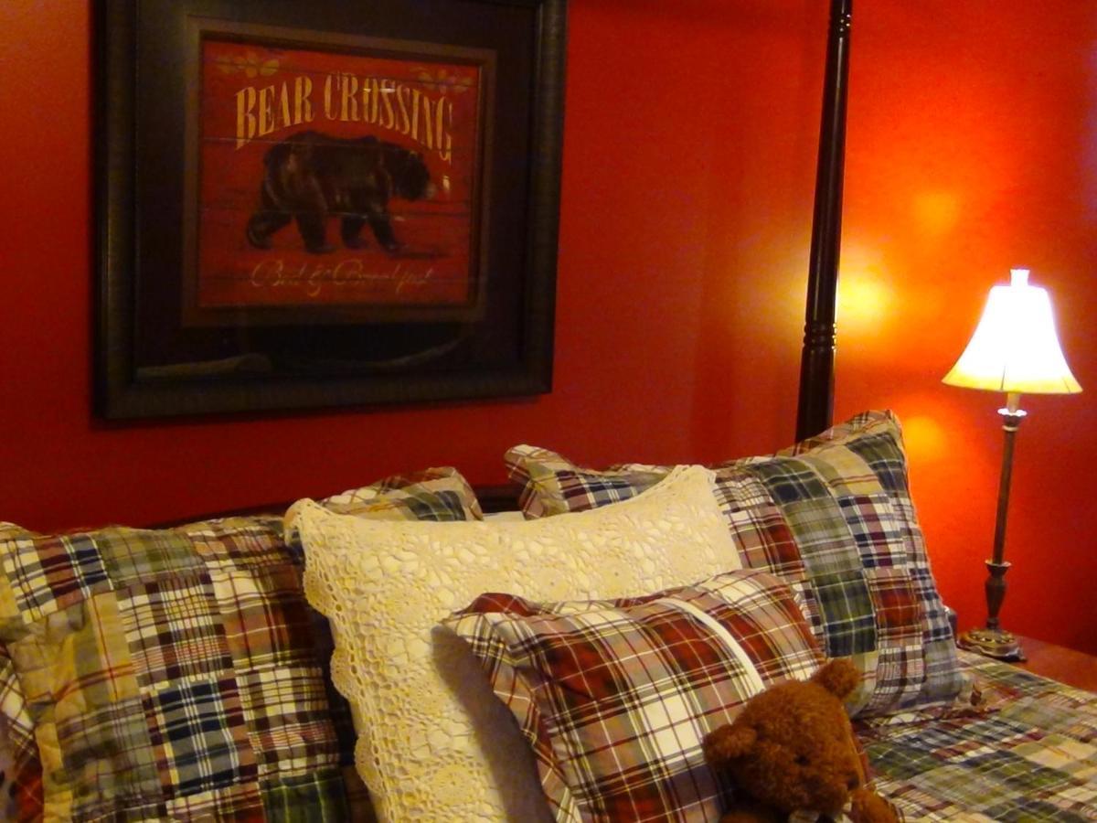 Berry Springs Lodge Sevierville Bagian luar foto