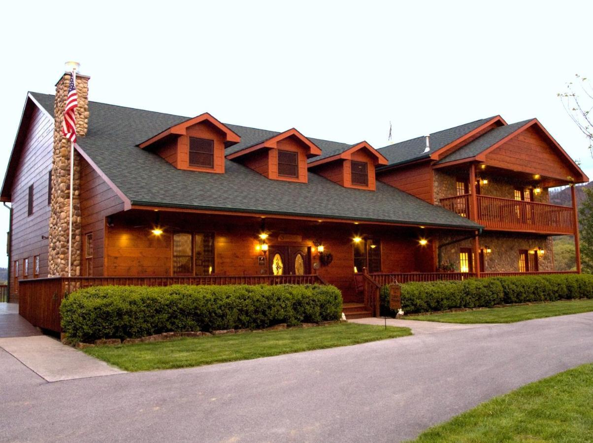 Berry Springs Lodge Sevierville Bagian luar foto