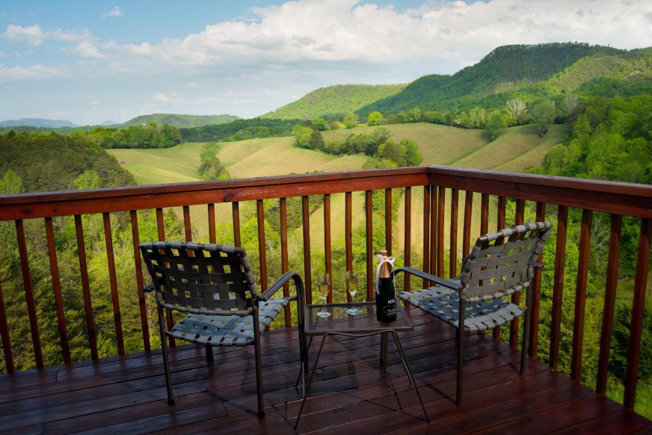 Berry Springs Lodge Sevierville Ruang foto