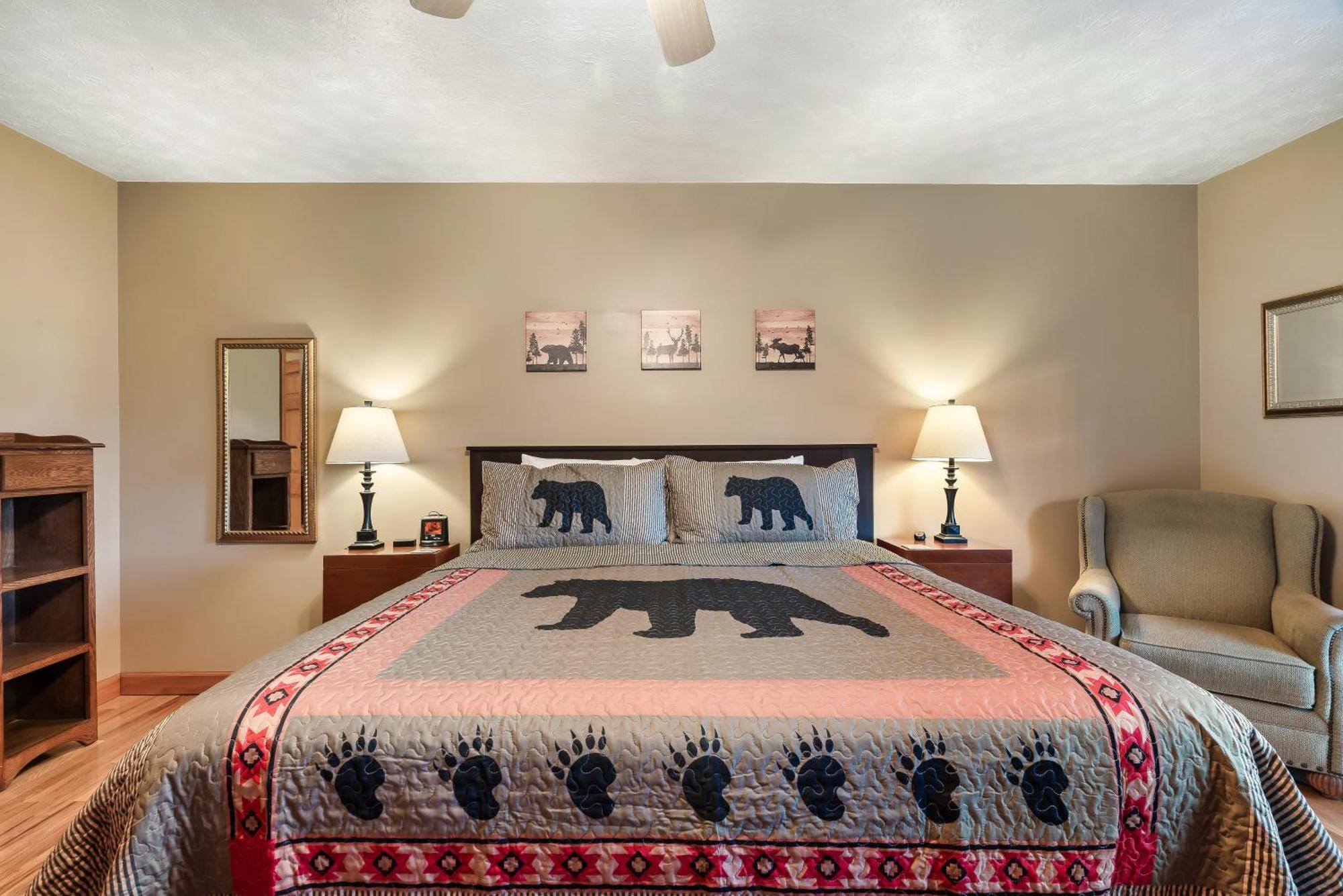 Berry Springs Lodge Sevierville Bagian luar foto